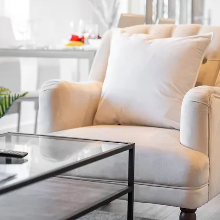 Apartment The Marsons Collection - 2 Bedrooms Apartment - Balcony - Secure Parking - 1Mc *