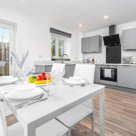 The Marsons Collection - 2 Bedrooms Apartment - Balcony - Secure Parking - 1Mc * Birmingham